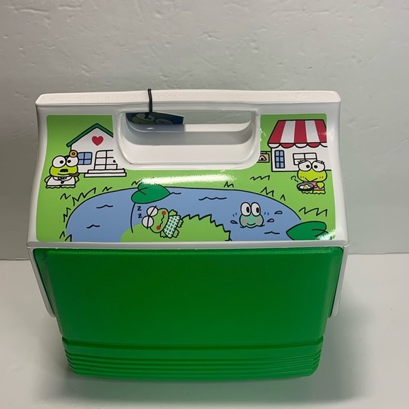 Sanrio Hello Kitty KEROPPI Insulated Igloo Cooler 4 Qt 6-Can Capacity New - Picture 2 of 8